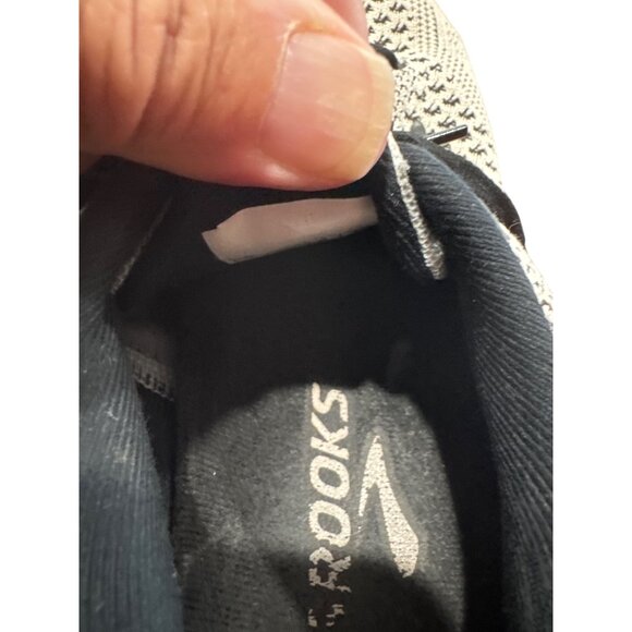 Brooks Revel 4 Womens white black running sneakers shoes size 6 SKU 8809 - Picture 12 of 16